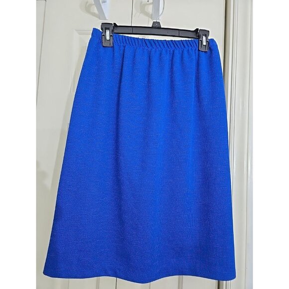 Pablo Collection Womens Petite 10 Royal Blue Skirt & Jacket Set With Pearl Butto - Picture 3 of 9